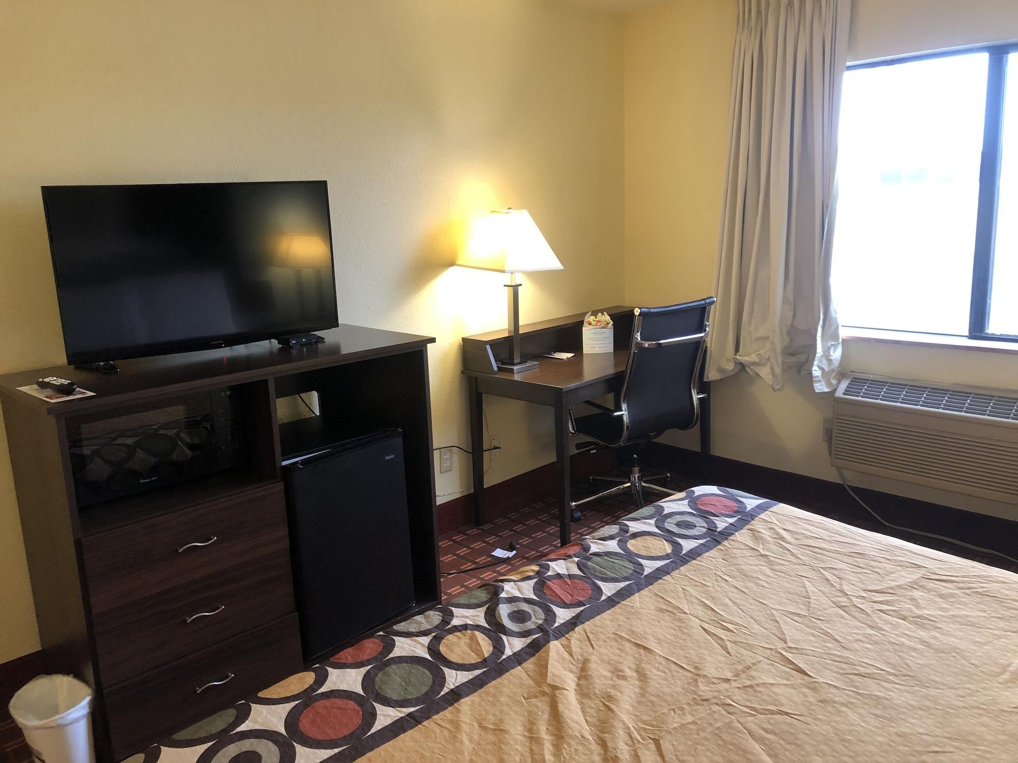 Super 8 By Wyndham Plover Stevens Point Area Extérieur photo